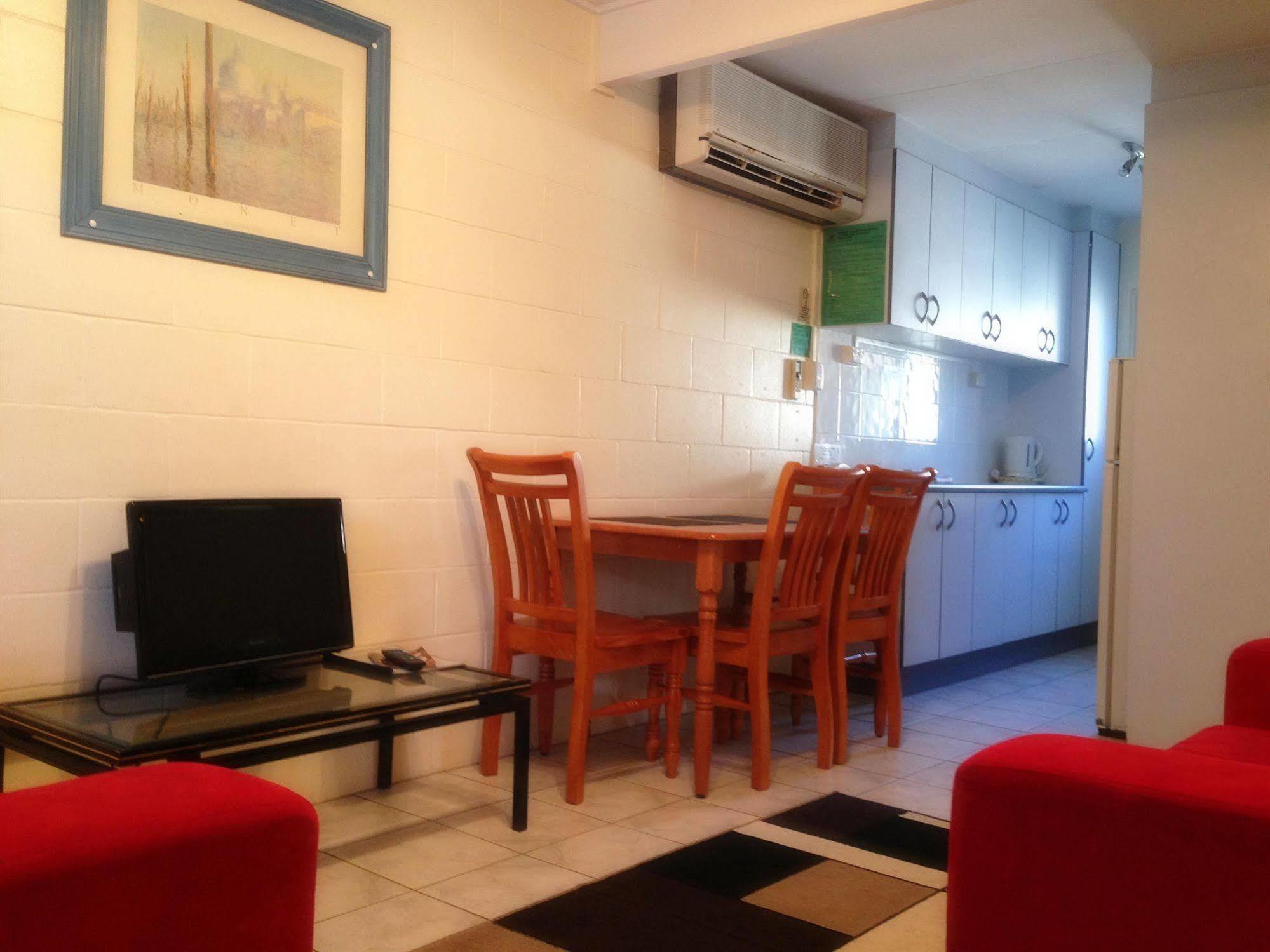 Forest Lodge Apartments Бризбейн Екстериор снимка